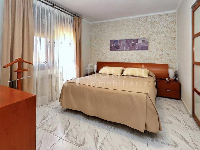 Piso en venta en calle De Vilafranca del Penedès, Terrassa, de 96 m² 3 habitaciones por 275.000