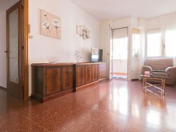 Piso en venta en calle Del Torrent de L'olla, Barcelona, de 75 m² 3 habitaciones por 490.000