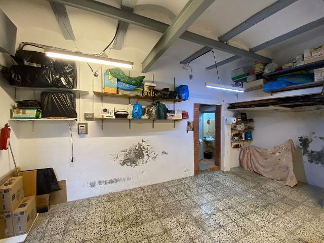 Piso en venta en calle Del Treball, Hospitalet de Llobregat, L´, de 39 m² por 80.000