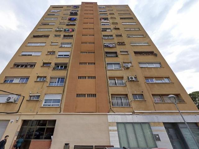 Piso en venta en calle Grup Vinticinc de Setembre, Rubí, de 40 m² 2 habitaciones por 149.500