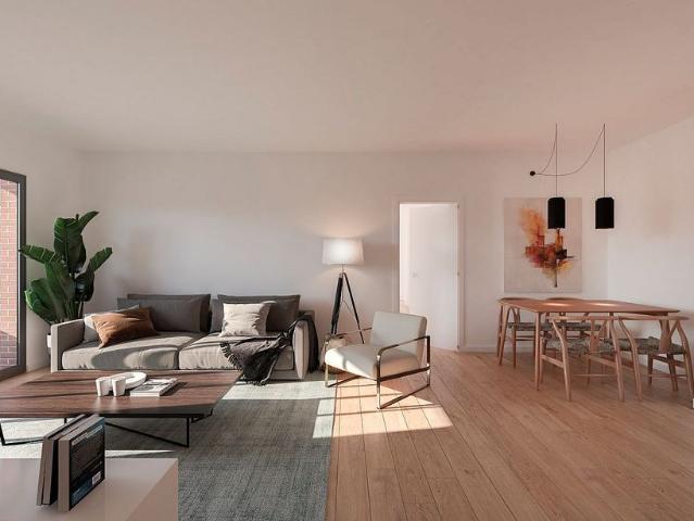 Piso en venta en calle Del Canal de la Infanta, Molins de Rei, de 96 m² 3 habitaciones por 375.000