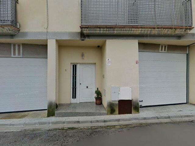 Piso en venta en calle Del Café, Pobla de Montornès, la, de 225 m² 3 habitaciones por 227.000