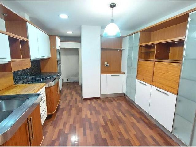 Piso en venta en calle Del Cardenal Vives i Tutó, Barcelona, de 110 m² 4 habitaciones por 775.000