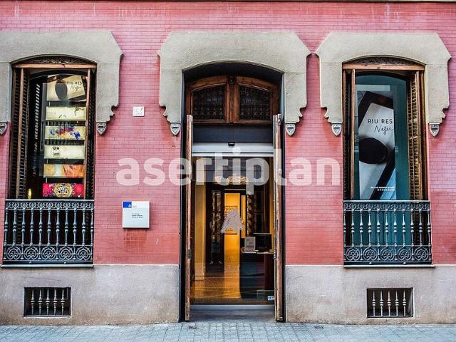 Piso en venta en calle Del Carme, Mataró, de 87 m² 2 habitaciones por 513.700