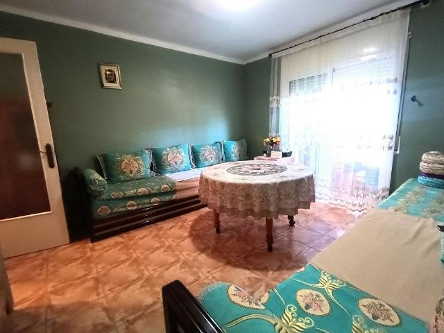 Piso en venta en calle Del Carrilet, Palafrugell, de 56 m² 3 habitaciones por 120.000