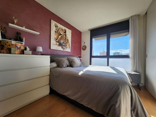 Piso en venta en calle Del Cinca, Barcelona, de 44 m² 1 habitación por 310.000