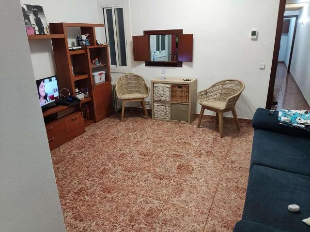 Piso en venta en calle Del Comte Borrell, Barcelona, de 63 m² 3 habitaciones por 465.000