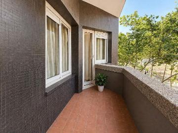 Piso en venta en calle Del Comerç, Barcelona, de 83 m² 4 habitaciones por 430.000