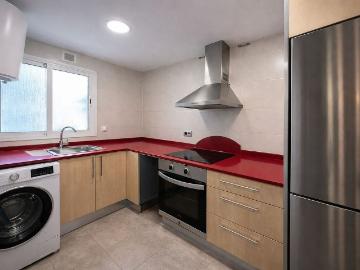 Piso en venta en calle Del Congost, Hospitalet de Llobregat, L´, de 61 m² 3 habitaciones por 179.000