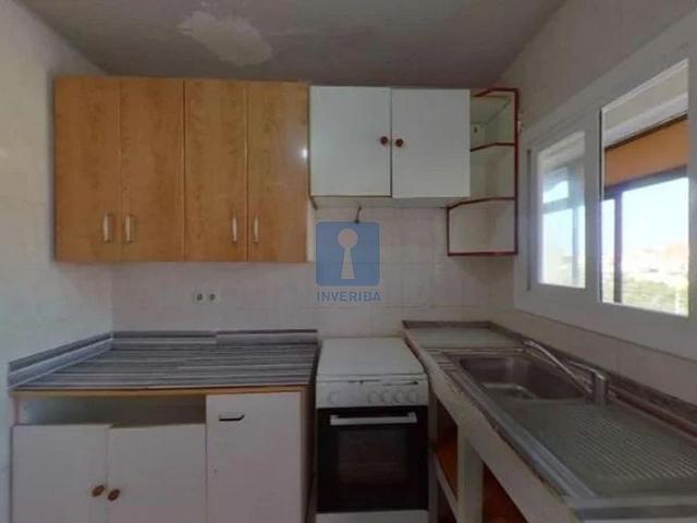 Piso en venta en calle Del Dibuixant Junceda, Rubí, de 64 m² 3 habitaciones por 103.640