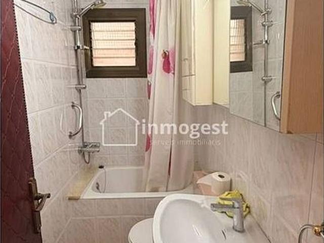 Piso en venta en calle Del Doctor Ferran, Salt, de 76 m² 3 habitaciones por 160.000
