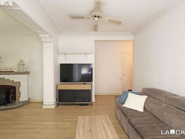Piso en venta en calle Del Doctor Fleming, Hospitalet de Llobregat, L´, de 70 m² 2 habitaciones por 259.000