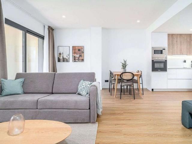 Piso en venta en calle Del Doctor Martí i Julià, Hospitalet de Llobregat, L´, de 65 m² 1 habitación por 365.000