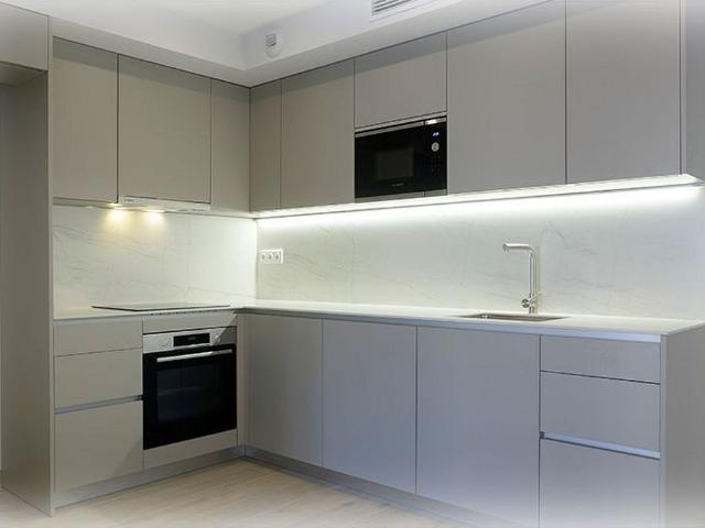 Piso en venta en calle Del Doctor Martí Julià, Hospitalet de Llobregat, L´, de 51 m² 2 habitaciones por 329.000