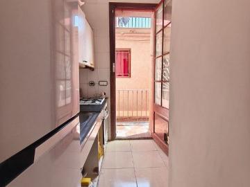 Piso en venta en calle Del Doctor Martí Julià, Hospitalet de Llobregat, L´, de 30 m² 1 habitación por 127.000