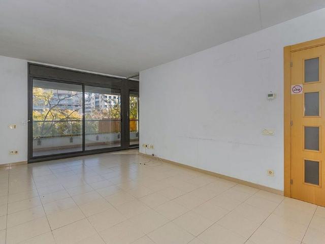 Piso en venta en calle Del Doctor Trueta, Lleida, de 76 m² 3 habitaciones por 164.000