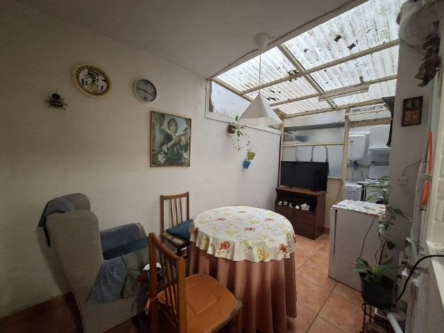 Piso en venta en calle Del Dr Pasteur, Figueres, de 73 m² 3 habitaciones por 129.000