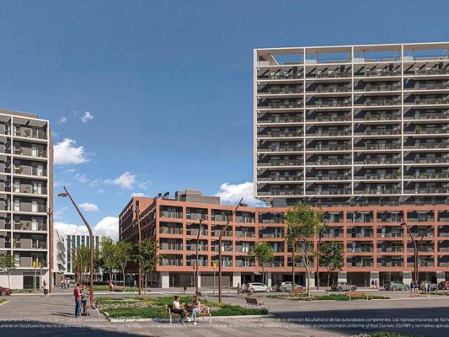 Piso en venta en calle Del Foc, Barcelona, de 104 m² 2 habitaciones por 409.000