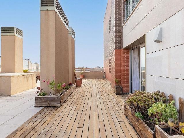 Piso en venta en calle Del Frontó, Terrassa, de 113 m² 3 habitaciones por 485.000