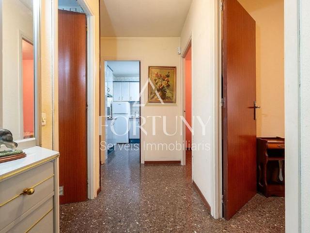 Piso en venta en calle Del Gas, Reus, de 72 m² 4 habitaciones por 164.000