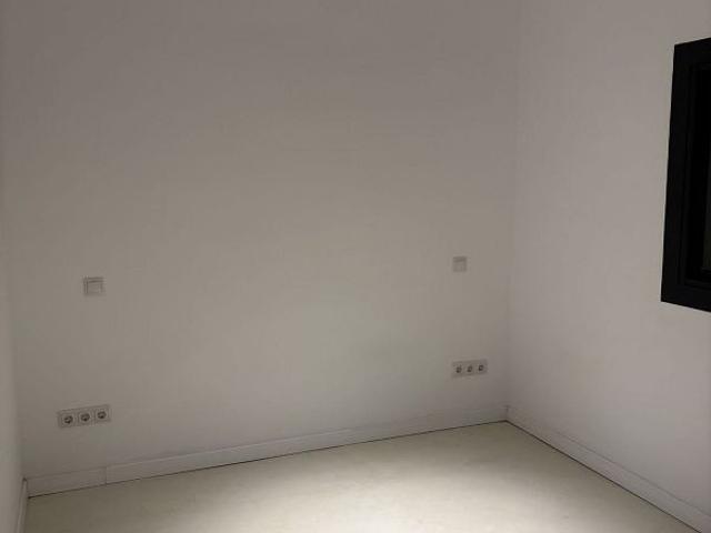 Piso en venta en calle Del General Mendoza, Barcelona, de 45 m² 2 habitaciones por 265.000
