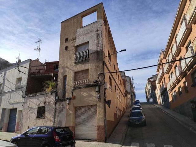 Piso en venta en calle Del General Moragues, Terrassa, de 292 m² 1 habitación por 273.600