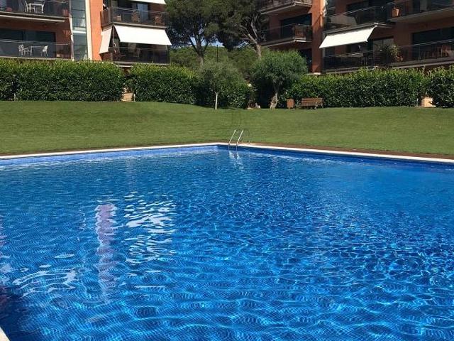 Piso en venta en calle Del Golf, Pals, de 100 m² 3 habitaciones por 450.000