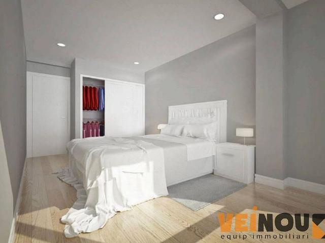 Piso en venta en calle Del Japó, Barcelona, de 41 m² 3 habitaciones por 165.000