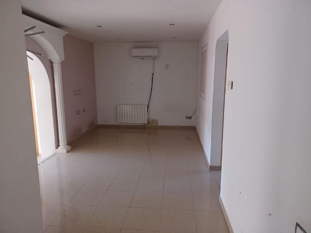 Piso en venta en calle Del Llobregat, Esparreguera, de 67 m² 3 habitaciones por 169.000