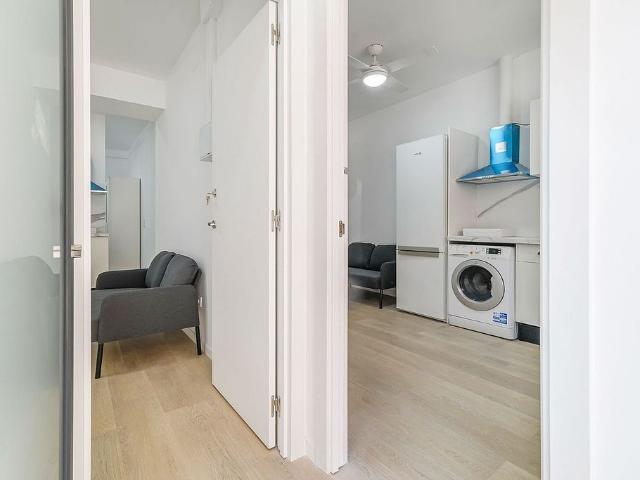 Piso en venta en calle Del Llorer, Hospitalet de Llobregat, L´, de 60 m² 2 habitaciones por 139.000