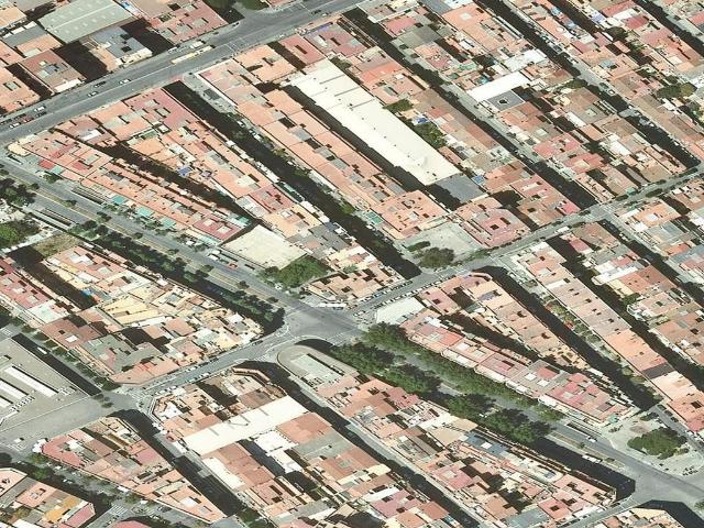 Piso en venta en calle Del Mariscal Cabanes, Badalona, de 96 m² 3 habitaciones por 205.000