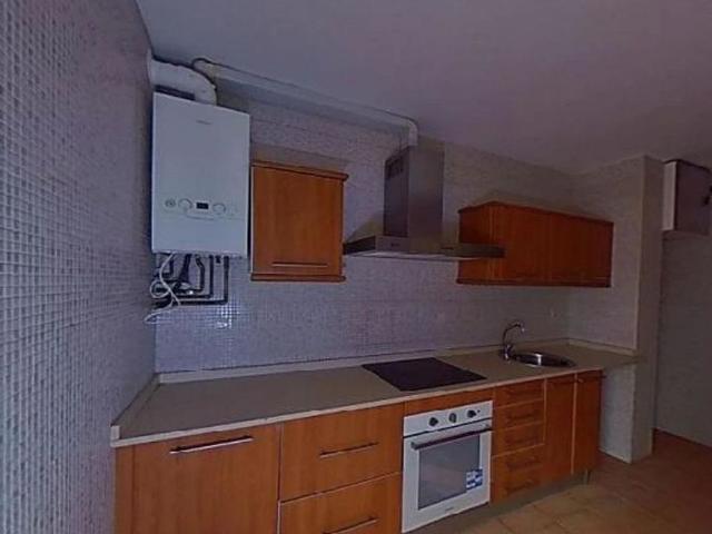 Piso en venta en calle Del Montseny, Sant Andreu de la Barca, de 70 m² 3 habitaciones por 195.385