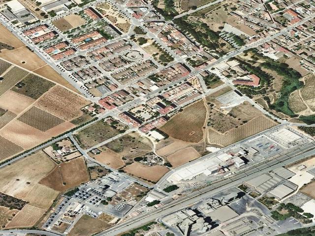 Piso en venta en calle Del Montseny, Santa Margarida i els Monjos, de 79 m² 4 habitaciones por 100.320
