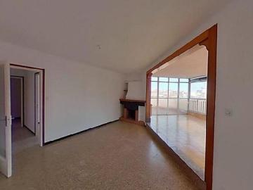 Piso en venta en calle Del Molí, Hospitalet de Llobregat, L´, de 91 m² 4 habitaciones por 258.385