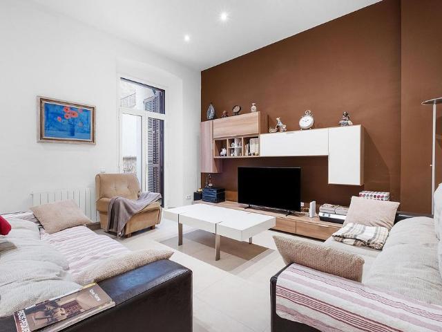 Piso en venta en calle Del Nord, Girona, de 112 m² 4 habitaciones por 635.000