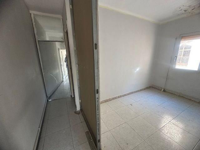 Piso en venta en calle Del Nord, Lleida, de 56 m² 2 habitaciones por 37.000