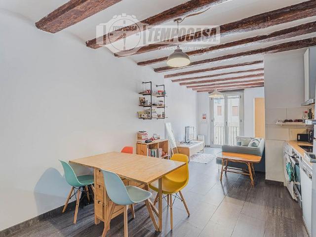 Piso en venta en calle Del Nou, Barcelona, de 41 m² 1 habitación por 215.000