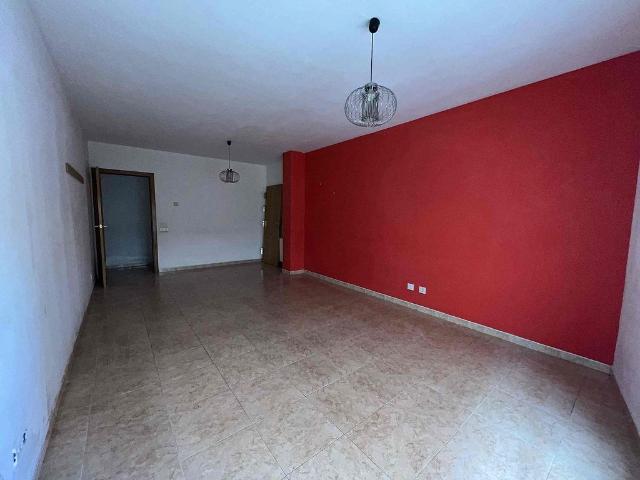 Piso en venta en calle Del Nou, Valls, de 105 m² 4 habitaciones por 143.000