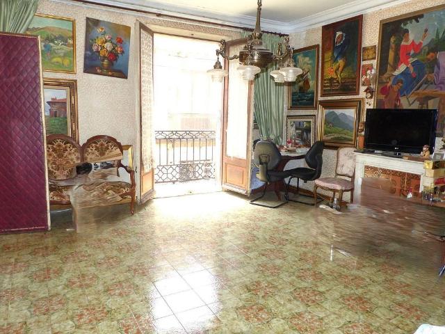 Piso en venta en calle Del Palau, Barcelona, de 175 m² 5 habitaciones por 685.000