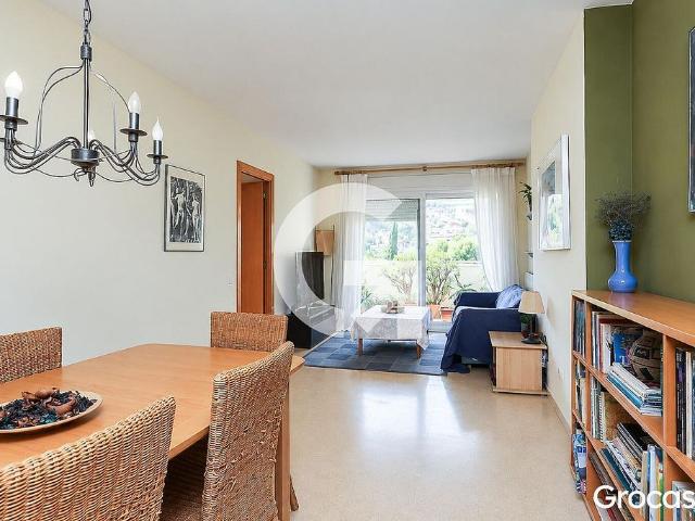 Piso en venta en calle Del Pintor Serra Santa, Castelldefels, de 110 m² 4 habitaciones por 529.000