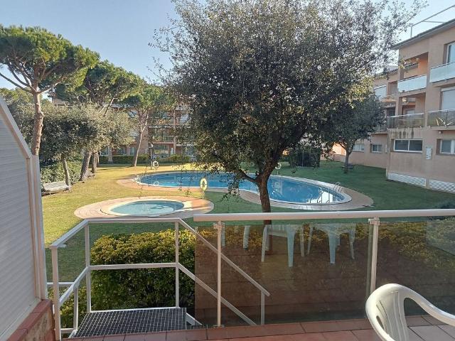 Piso en venta en calle Del Pirineu, Pals, de 83 m² 3 habitaciones por 340.000
