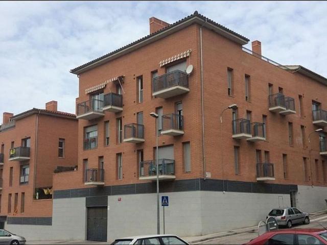 Piso en venta en calle Del Pirineu, Sant Vicenç de Castellet, de 95 m² 3 habitaciones por 122.000