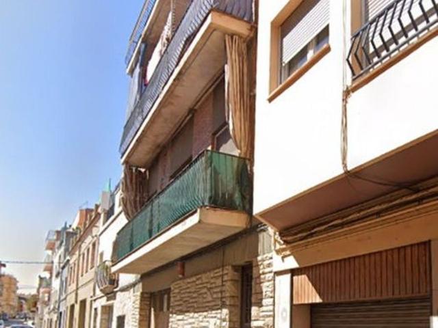Piso en venta en calle Del Pont, Santa Margarida de Montbui, de 103 m² 3 habitaciones por 160.000
