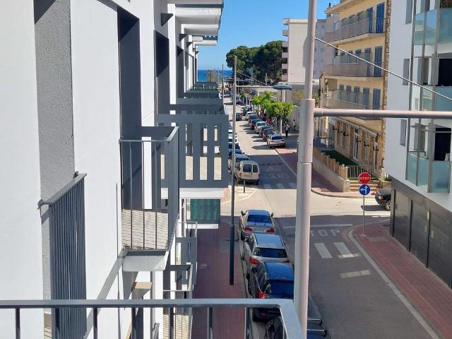 Piso en venta en calle Del Roca Maura, Torroella de Montgrí, de 61 m² 2 habitaciones por 275.000