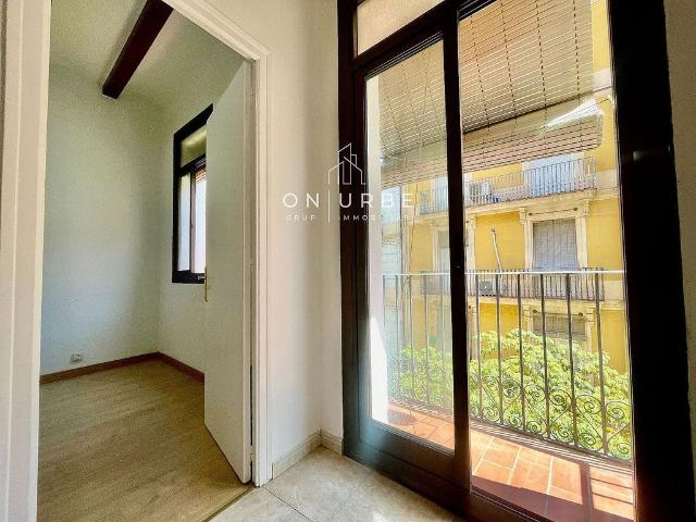 Piso en venta en calle Del Roser, Barcelona, de 51 m² 2 habitaciones por 285.000