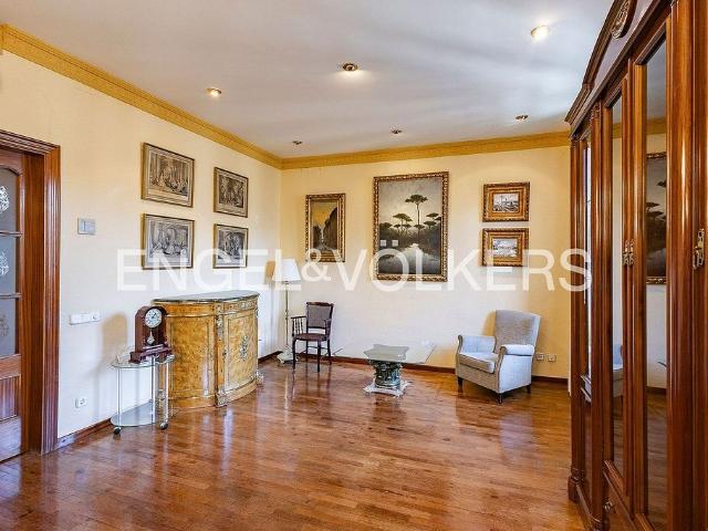 Piso en venta en calle Del Rosselló, Barcelona, de 115 m² 3 habitaciones por 765.000