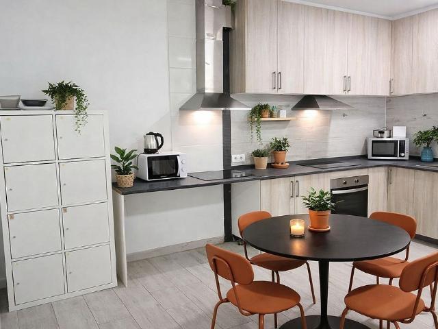 Piso en venta en calle Del Rosselló, Barcelona, de 442 m² 10 habitaciones por 550.000