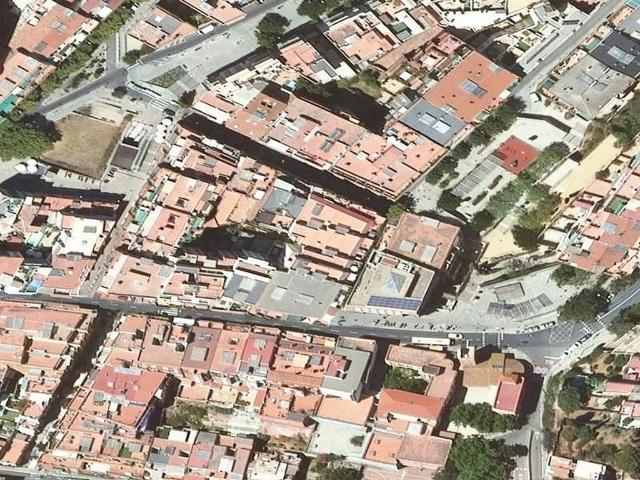 Piso en venta en calle Del Santuari, Barcelona, de 61 m² 2 habitaciones por 210.000