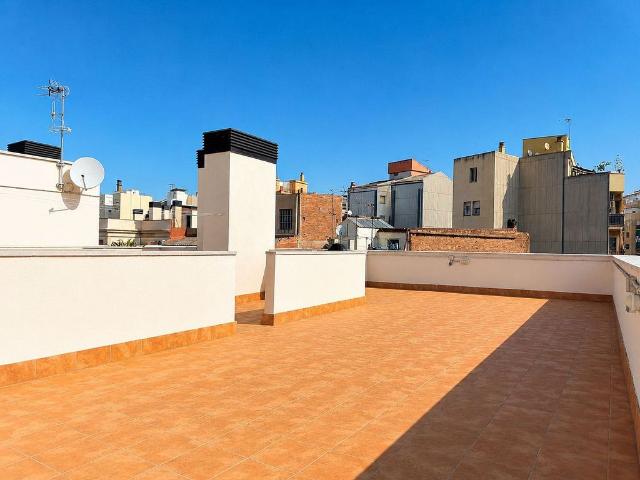 Piso en venta en calle Del Sospir, Barcelona, de 43 m² 1 habitación por 388.000