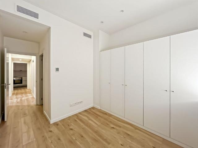 Piso en venta en calle Dels Codols, Barcelona, de 85 m² 2 habitaciones por 525.000